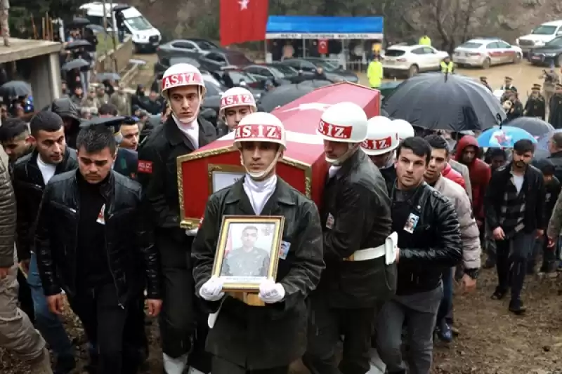 Şehit Sözleşmeli Er Adem Kel, Memleketi Hatay'da Son Yolculuğuna Uğurlandı