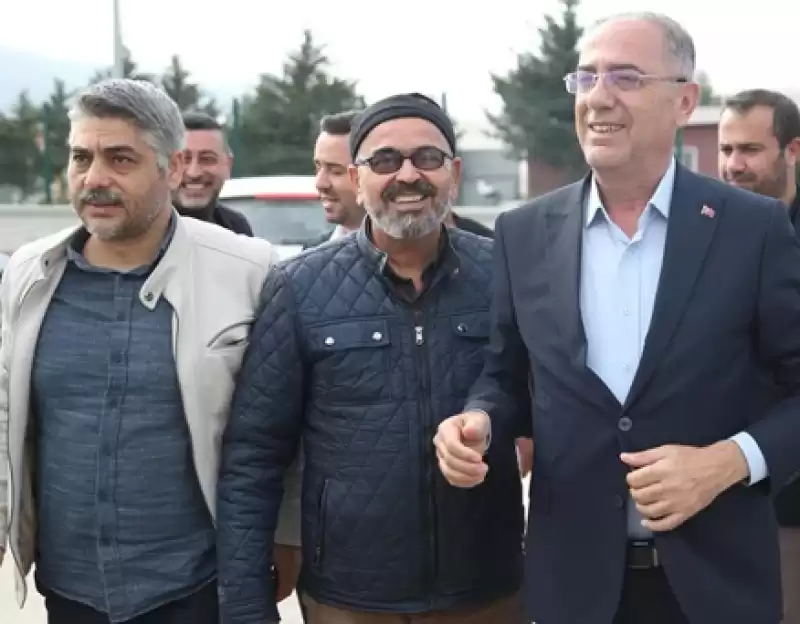 Yapar: Gönül Belediyeciliği Ile çalınmadık Kapı Bırakmayacağız