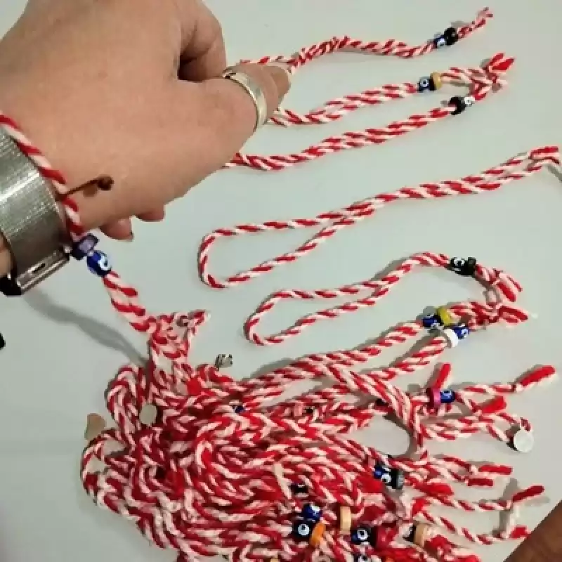 Marteniçka Bileklik Ile Bahara Merhaba