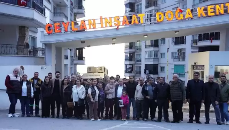 Denizciler ‘de Nazmi Ceylan'a Teşekkür