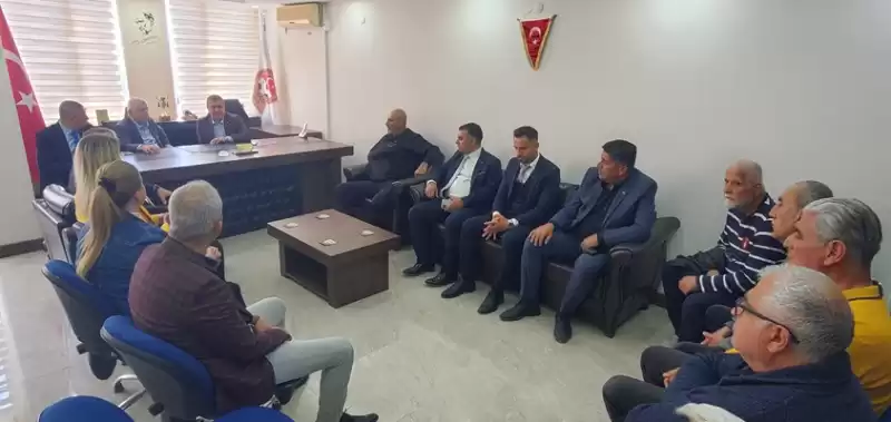 Nazmi Ceylan'dan İskenderun Beşiktaşlılar Derneği’ne Ziyaret