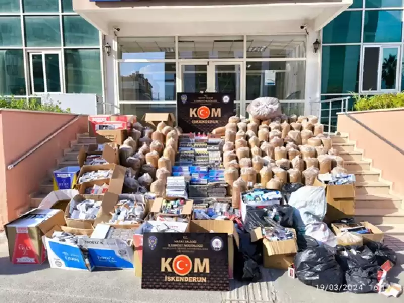 Sigara Kaçakçıları Polisten Kaçamadı