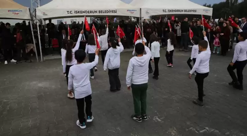 KKTC Cumhurbaşkanı Tatar, Hatay'da Okul Açılışına Katıldı:
