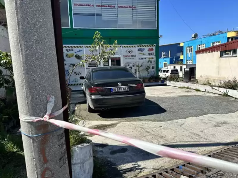 Hatay'da Iş Yerine Silahlı Saldırıda 2 Kişi Yaralandı 