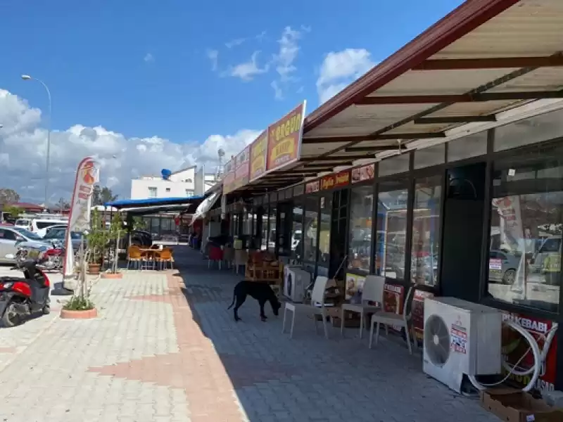 Hatay Samandağ'da Depremlerden Sonra Açılan çarşıda 39 Esnaf Hizmet Veriyor