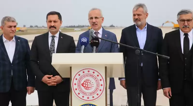 Bakan Uraloğlu, Hatay Havalimanı'nda çift Yönlü Uçuşların 29 Mart'ta Başlayacağını Duyurdu 
