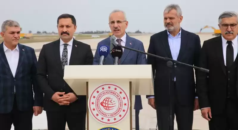 Bakan Uraloğlu, Hatay Havalimanı'nda çift Yönlü Uçuşların 29 Mart'ta Başlayacağını Duyurdu