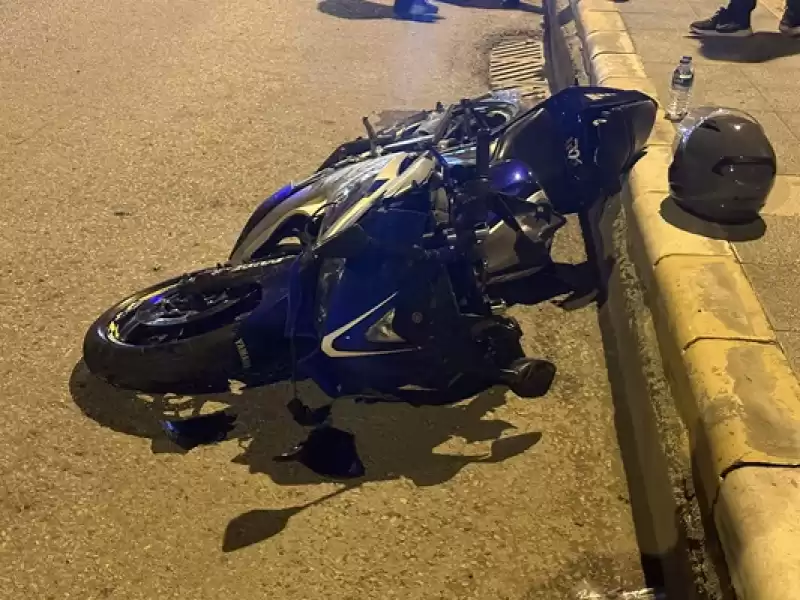 Hatay'da Hafif Ticari Araçla Motosikletin çarpışması Sonucu 2 Kişi Yaralandı
