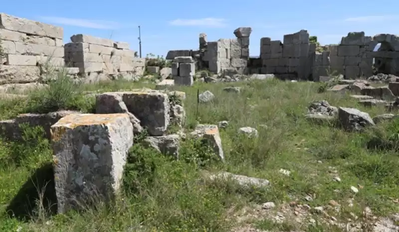 Hatay Valisi Mustafa Masatlı, St. Simon Manastırı'nda Incelemelerde Bulundu