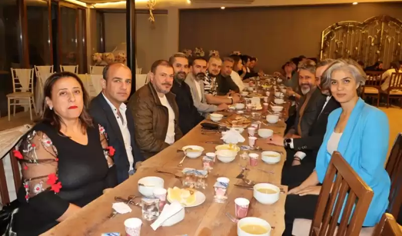 Medeniyetler Korosunda Geleneksel Kadir Gecesi Iftarı