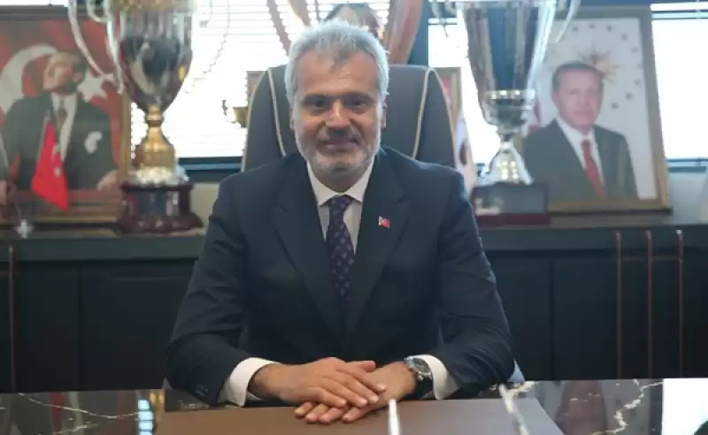 Hatay Büyükşehir Belediye Başkanı Mehmet Öntürk Görevine Başladı