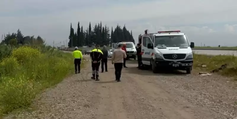 Hatay'da Sulama Kanalına Devrilen Otomobildeki 2 Kişi öldü, 2 Kişi Yaralandı