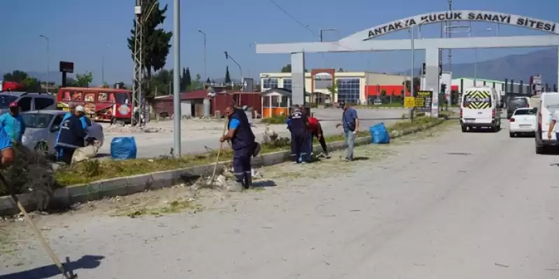 Antakya Sanayi Sitesi’nde Kapsamlı Temizlik çalışmaları