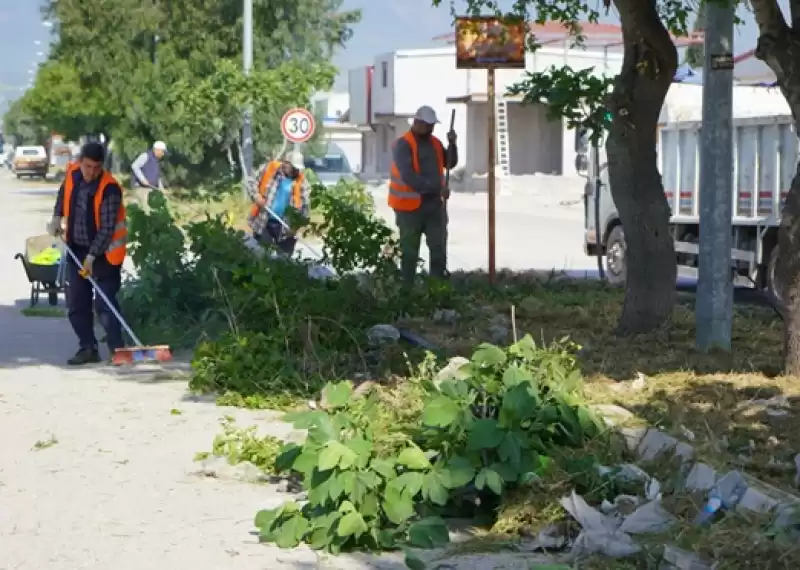 Antakya Sanayi Sitesi’nde Kapsamlı Temizlik çalışmaları