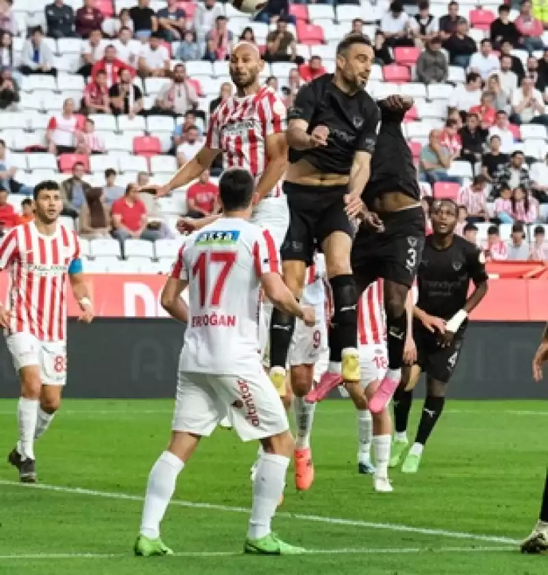 Hatayspor Antalya'da üstünlüğünü Koruyamadı 2-1