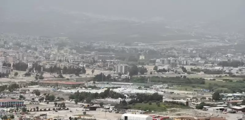 Hatay'da Toz Taşınımı Etkili Oluyor