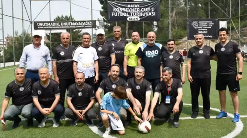 Hatay'da Depremzede çocuklar Arasında Düzenlenen Futbol Turnuvası Başladı