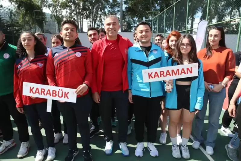 Hatay'da İller Arası 2. Kort Tenis Turnuvası Başladı