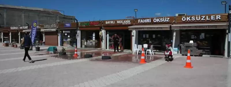 Hatay'da Depremzede Esnafa Umut Olan Prefabrik çarşı Tam Kapasiteye Ulaştı