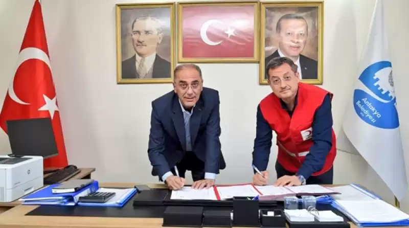 Antakya Belediyesi Ve Kızılay Hatay Şubesi Arasında İşbirliği Protokolü İmzalandı
