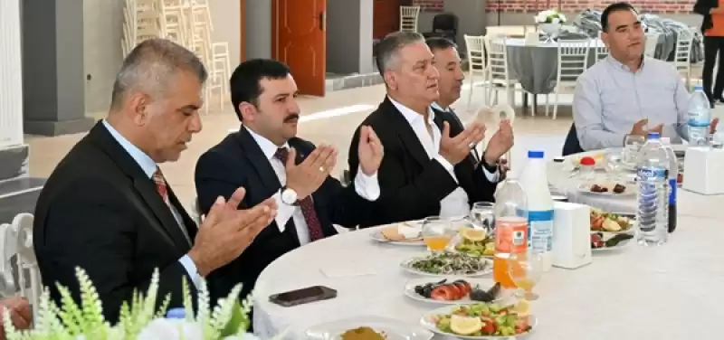 Başkan Gül, Belenlilerle Birlik Beraberlik Yemeğinde Buluştu