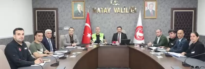 Hatay Valiliği Ile Ahbap Derneği Arasında Gençlik Merkezi Yapım Protokolü Imzalandı