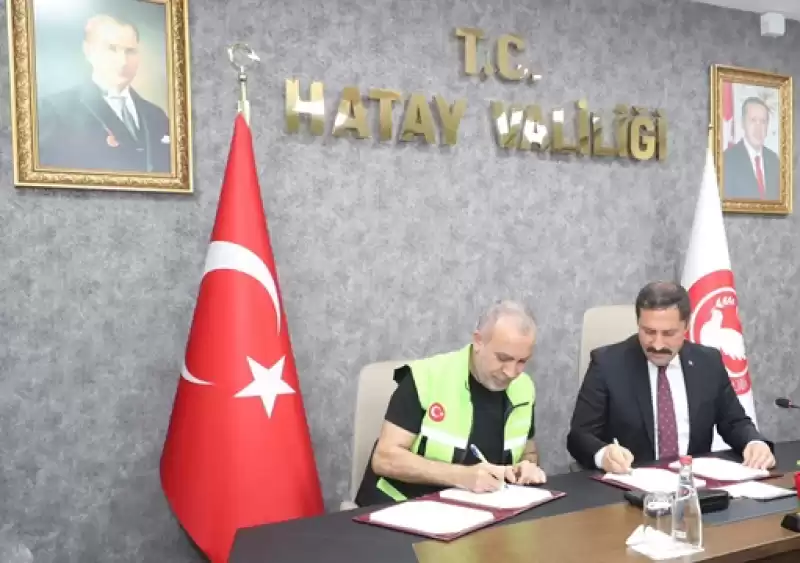 Hatay Valiliği Ile Ahbap Derneği Arasında Gençlik Merkezi Yapım Protokolü Imzalandı