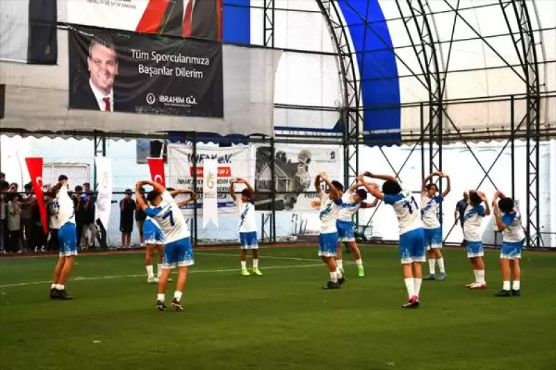 Hatay'da Depremzede çocukların Mücadele Ettiği Futbol Turnuvası Sona Erdi