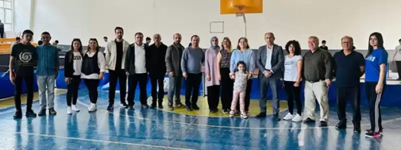 Dörtyol'da Masa Tenisi Turnuvası Düzenlendi 