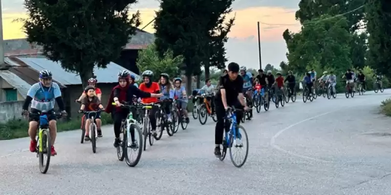 Erzin De Yaşamını Yitiren Bisikletlileri Anma Için