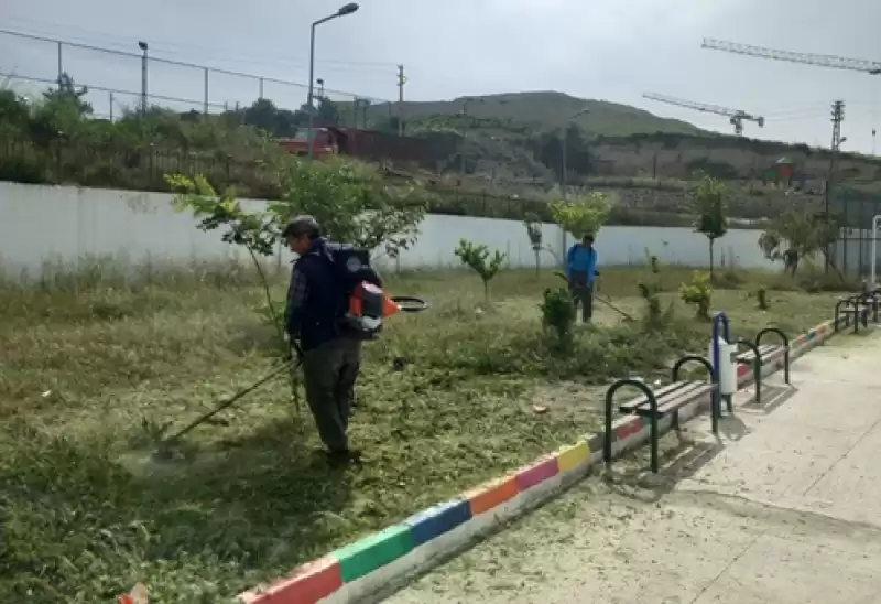 Antakya Belediyesi Ekipleri Park Ve Yeşil Alanlarda çalışmalarını Sürdürüyor