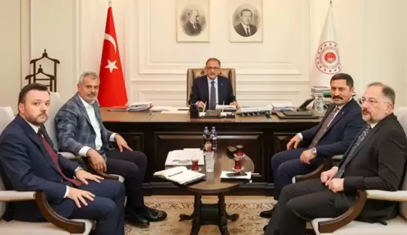 Vali Masatlı Ve HBB Başkanı Öntürk, Ankara’da Bakan Özhaseki’yi Ziyaret Ettiler
