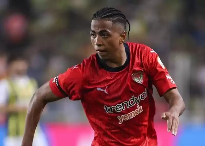 Rivas Ve Ghoulam Serbest Kaldı