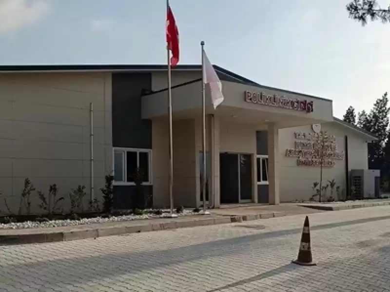 Hatay Valisi Masatlı Hizmete Giren Hatay Eğitim Ve Araştırma Hastanesi Ek Binasını Inceledi 