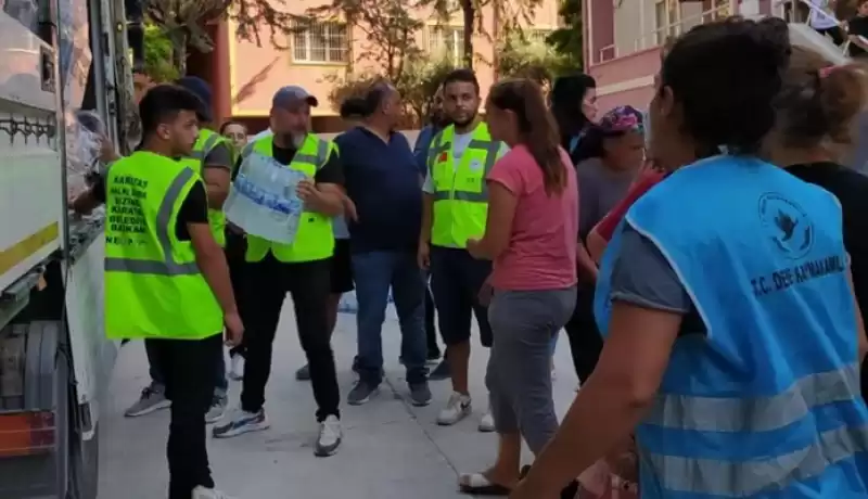 Onlar Hep Depremzedelerin Yanında Oldular
