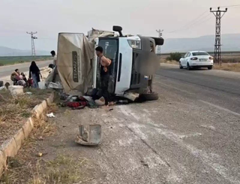 Tarım Işçilerini Taşıyan Araç Devrildi; 20 Yaralı!