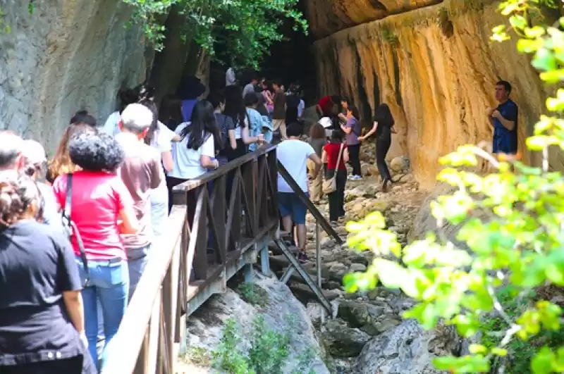 Depremlerde Hasar Almayan Titus Tüneli, Hatay'ın Turizmine Katkı Sağlıyor
