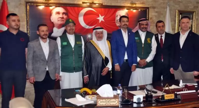 Dr. Al-Rabiah, Reyhanlı Belediyesini Ziyaret Etti