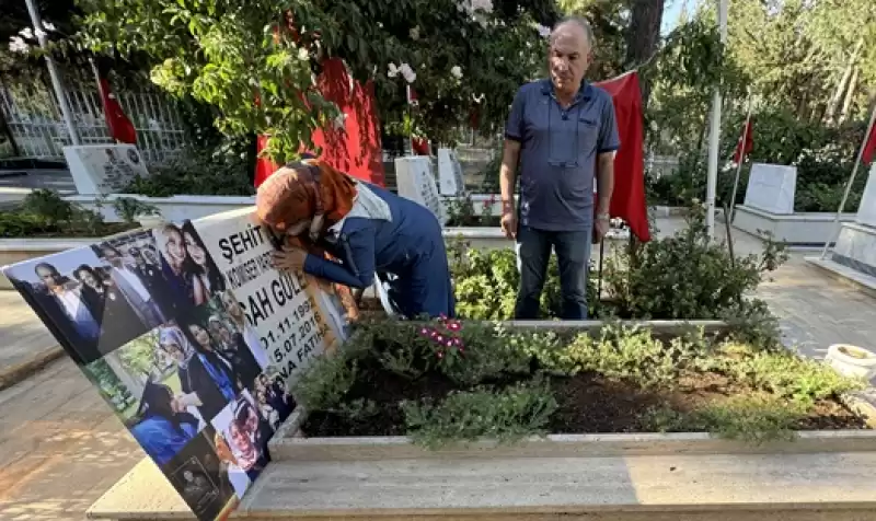 15 Temmuz şehidi Komiser Yardımcısı Gülşah Güler'in Ailesi Kızına Komşu Geldi