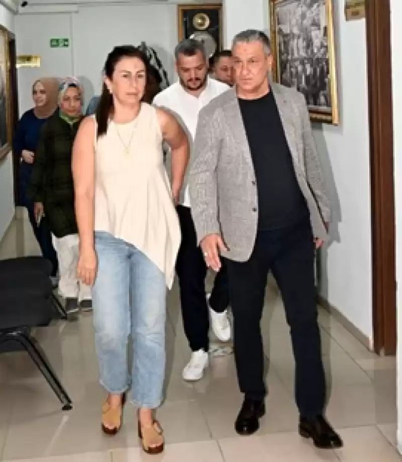 Sağlık Sorunları Nedeniyle Uzun Süre Görevinden Ayrı Kalmıştı Başkan Gül, Görevine Başladı