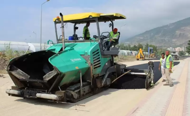İskenderun Ve Arsuz’daki Beton Asfalt çalışmaları Sürüyor