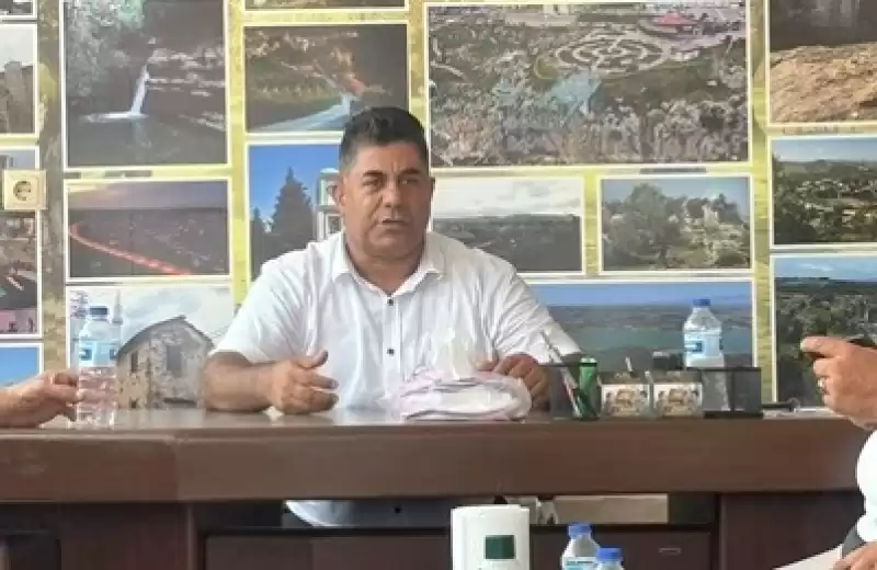 Altınözü Sosyal Yardımlaşma Ve Dayanışma Derneğinde Ali Bök Güven Tazeledi
