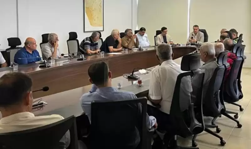HBB Toplu Taşımada çözüm üretiyor Esnafa Bilgilendirme Toplantısı Yapıldı
