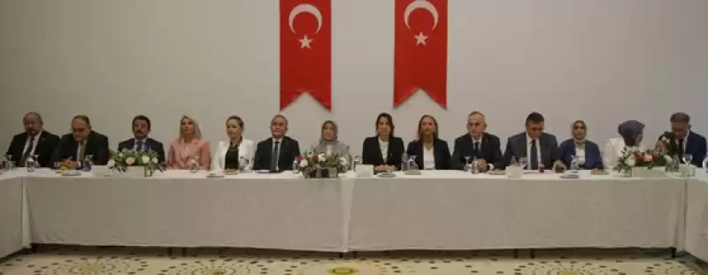 İskenderun'da Beyaz Ev Projesi'nin Tanıtımı Yapıldı
