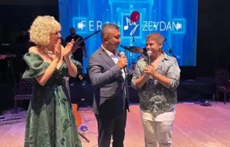 Deprem Yetimlerine Düzenlenen Konserde Zeydan Ve Akalın Katılanları Coşturdu