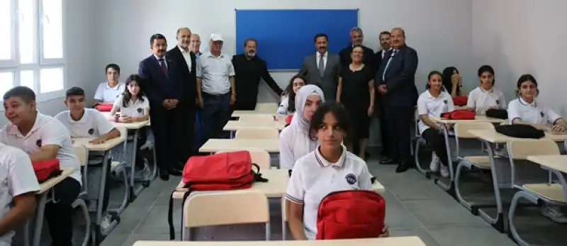 Hataylı Doktorun Depremde Kaybettiği Eşi Ve 2 çocuğu Adına Yaptırdığı Okul Açıldı