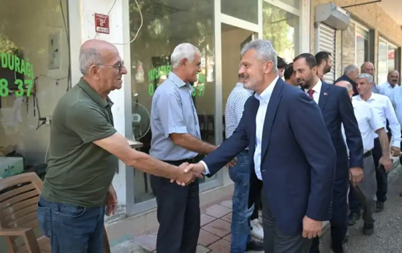 Öntürk, Yayladağı Esnafını Ziyaret Etti. Yeni Projeler Ve Müjdeler Verdi