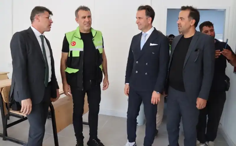 Hatay'da Depremde Hasar Aldığı Için Yıkılan Okulun Yerine Yenisi Yapıldı