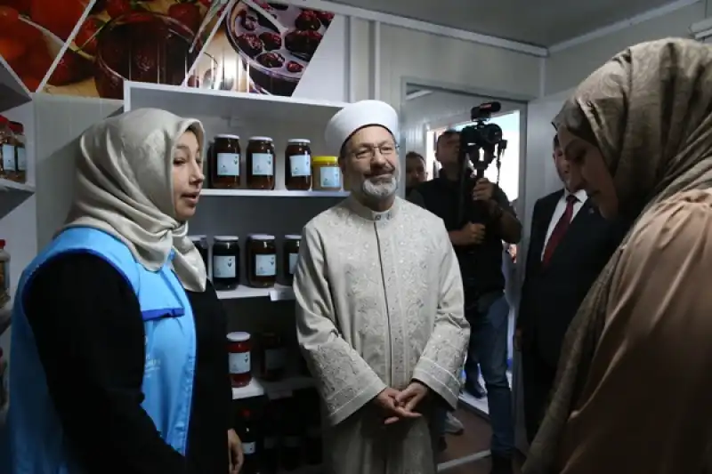 Diyanet İşleri Başkanı Erbaş Hatay'da Ziyaretlerde Bulundu