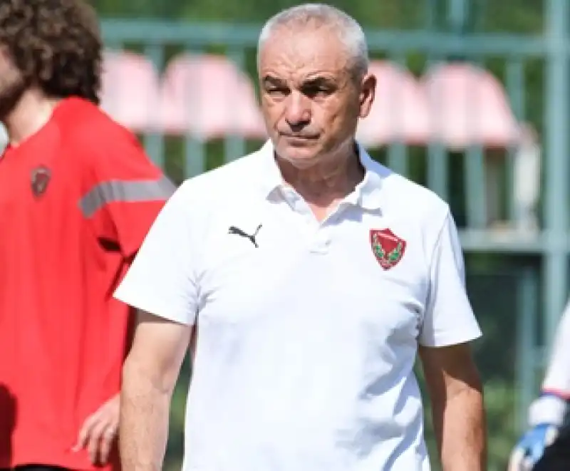 Rıza Çalımbay: Takımımızı Kesinlikle İyi Bir Yere Getireceğiz